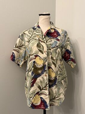 Vintage Tropical Bird Print Button Up Shirt Petite 4 Coastal Resort Aloha Style